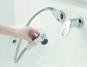 壁出し洗髪シャワー水栓