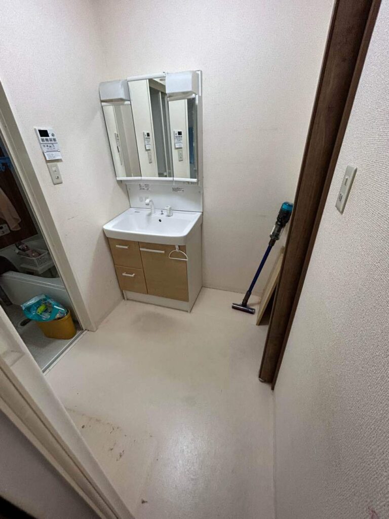 洗面脱衣所、トイレ、内装リフォーム｜大阪市M様邸