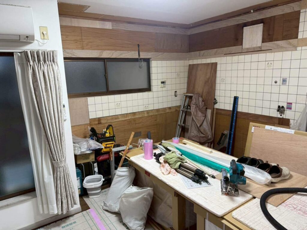 キッチン交換・ドア戸車交換｜東大阪市N様邸