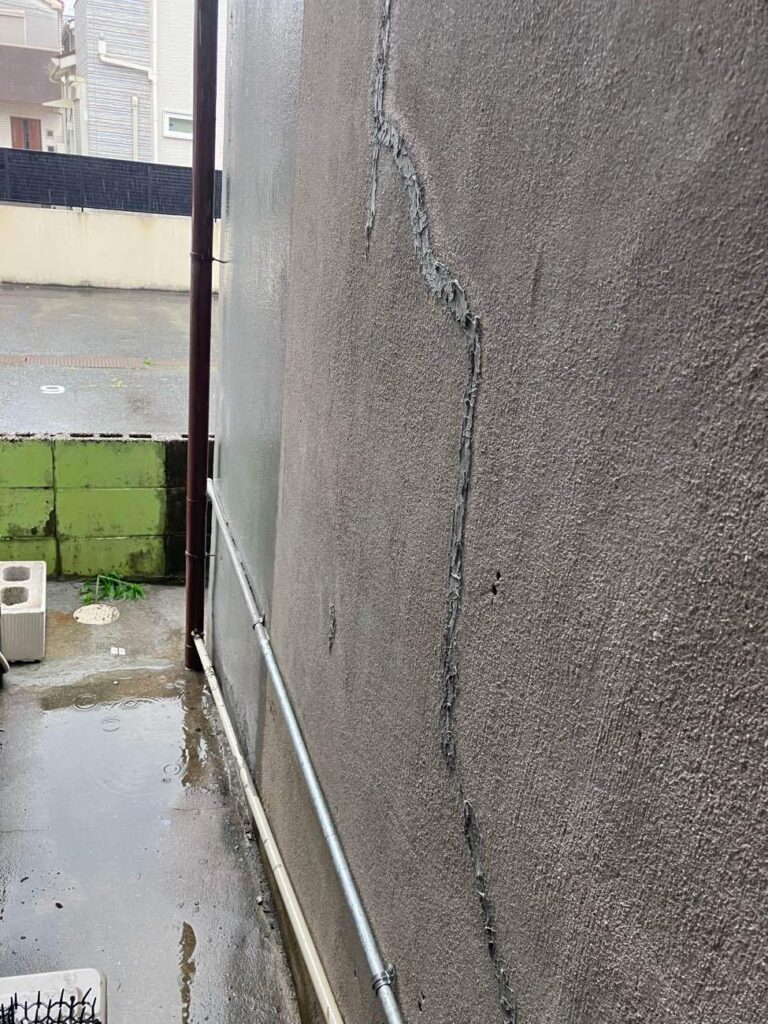 テラスハウス（連棟）の外壁塗装・雨樋改修｜東大阪市Ｉ様邸