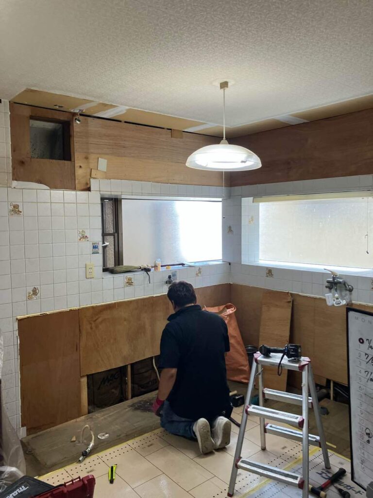 キッチン解体