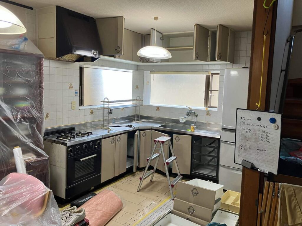 キッチン解体
