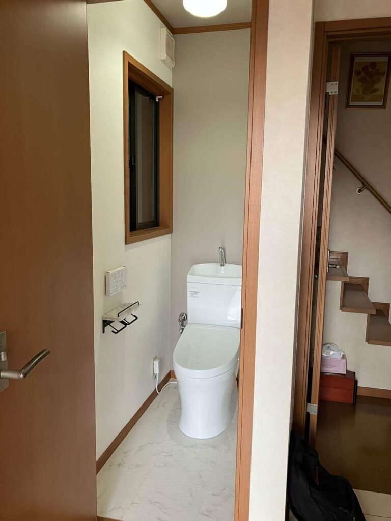 トイレ　交換後