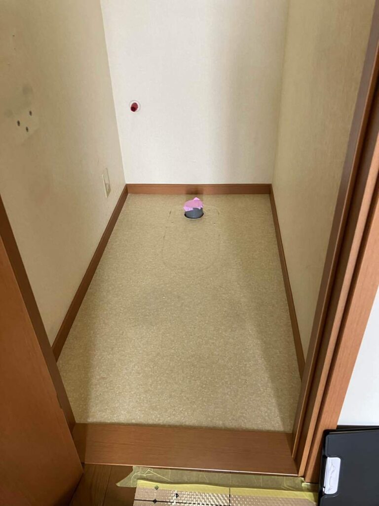 トイレを外したところ