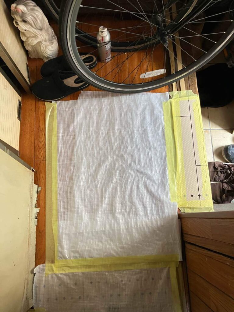 玄関　内側　養生