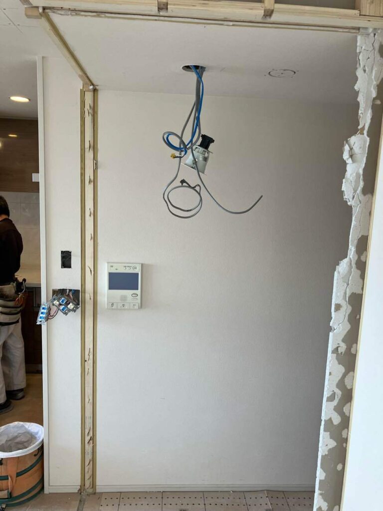 ダウンライト 移設