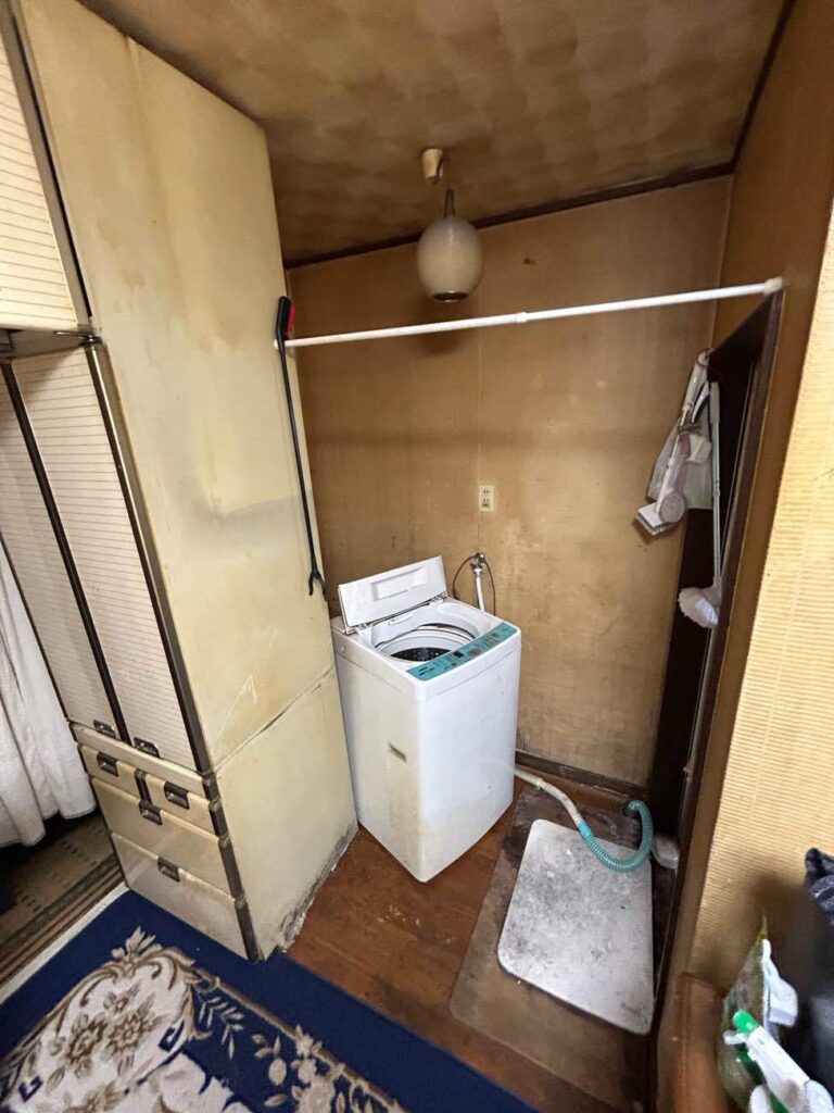 浴室前のスペース