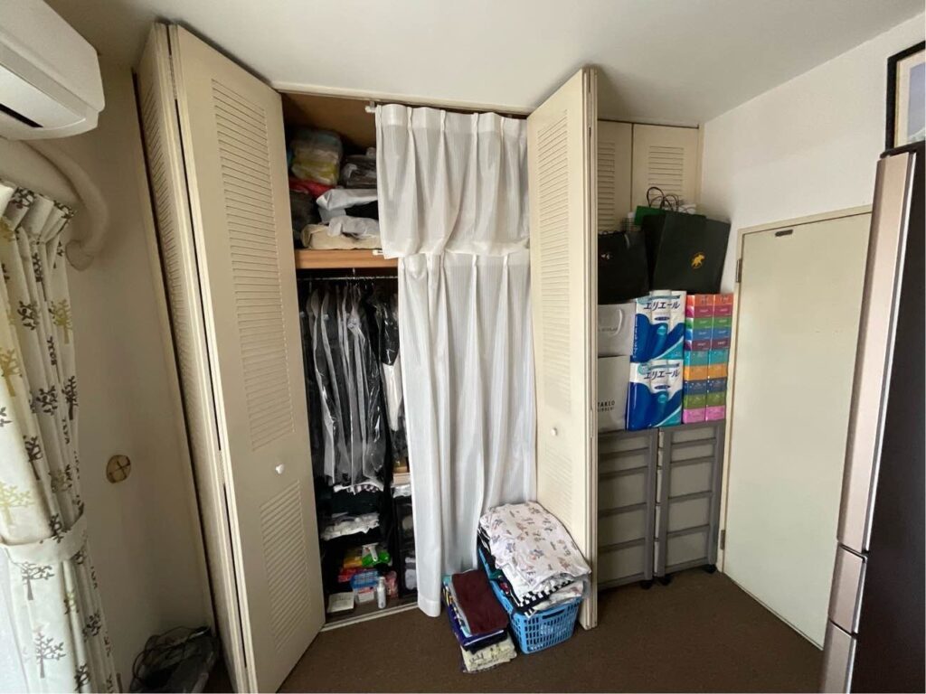 クローゼット