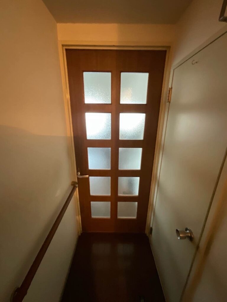 リビング　ドア