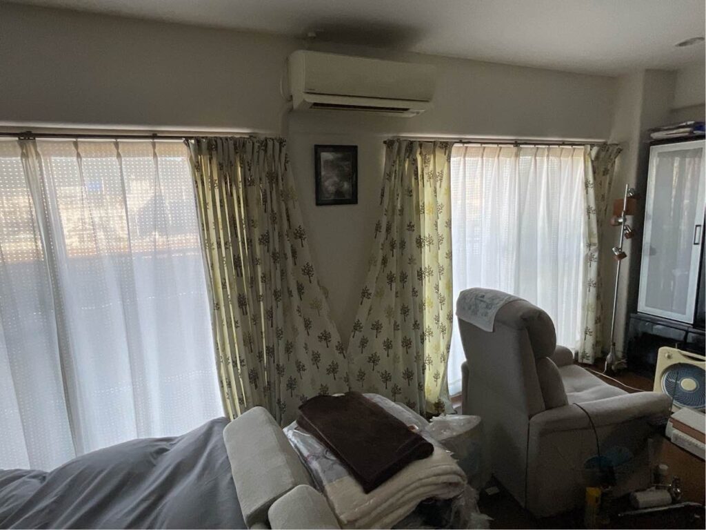 カーテン交換　リビング