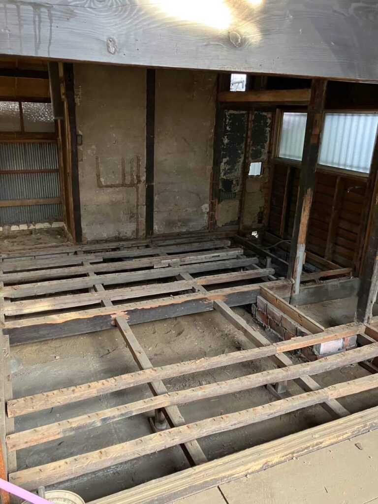 解体の様子／施工中