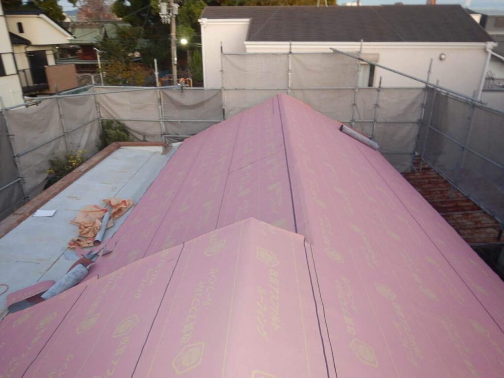 屋根の張替え／防水シート／施工中