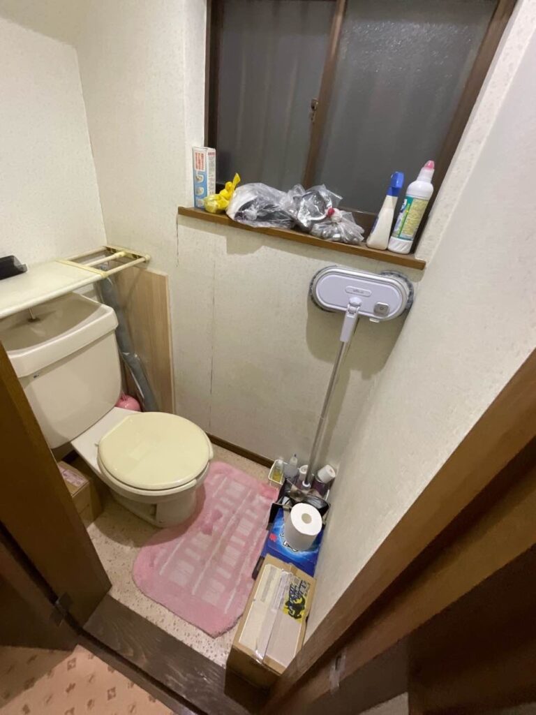 トイレ　ビフォー