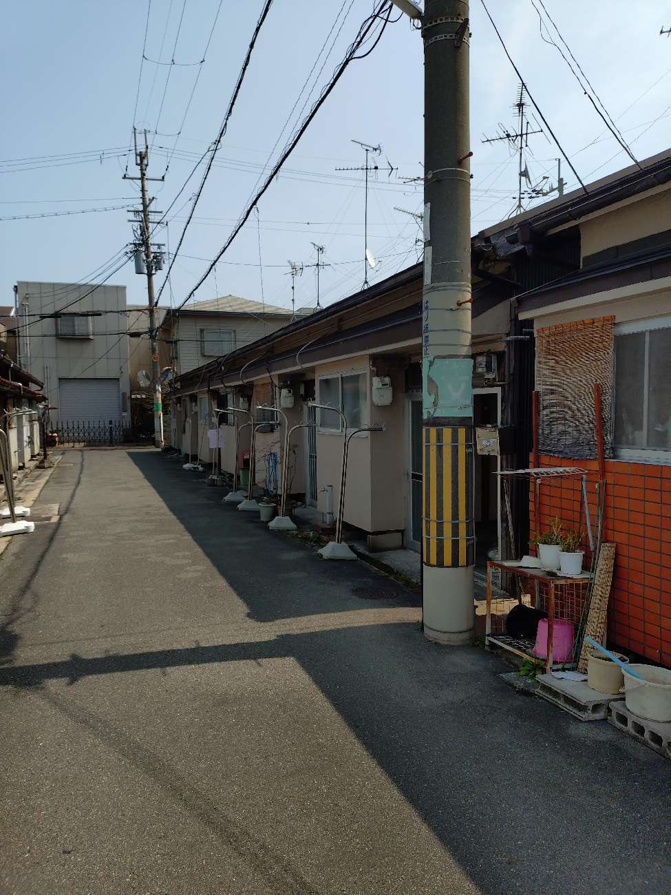 6連棟のテラスハウス